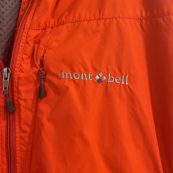 Nylon hooded jacket with mesh lining - Picture 2 of 5